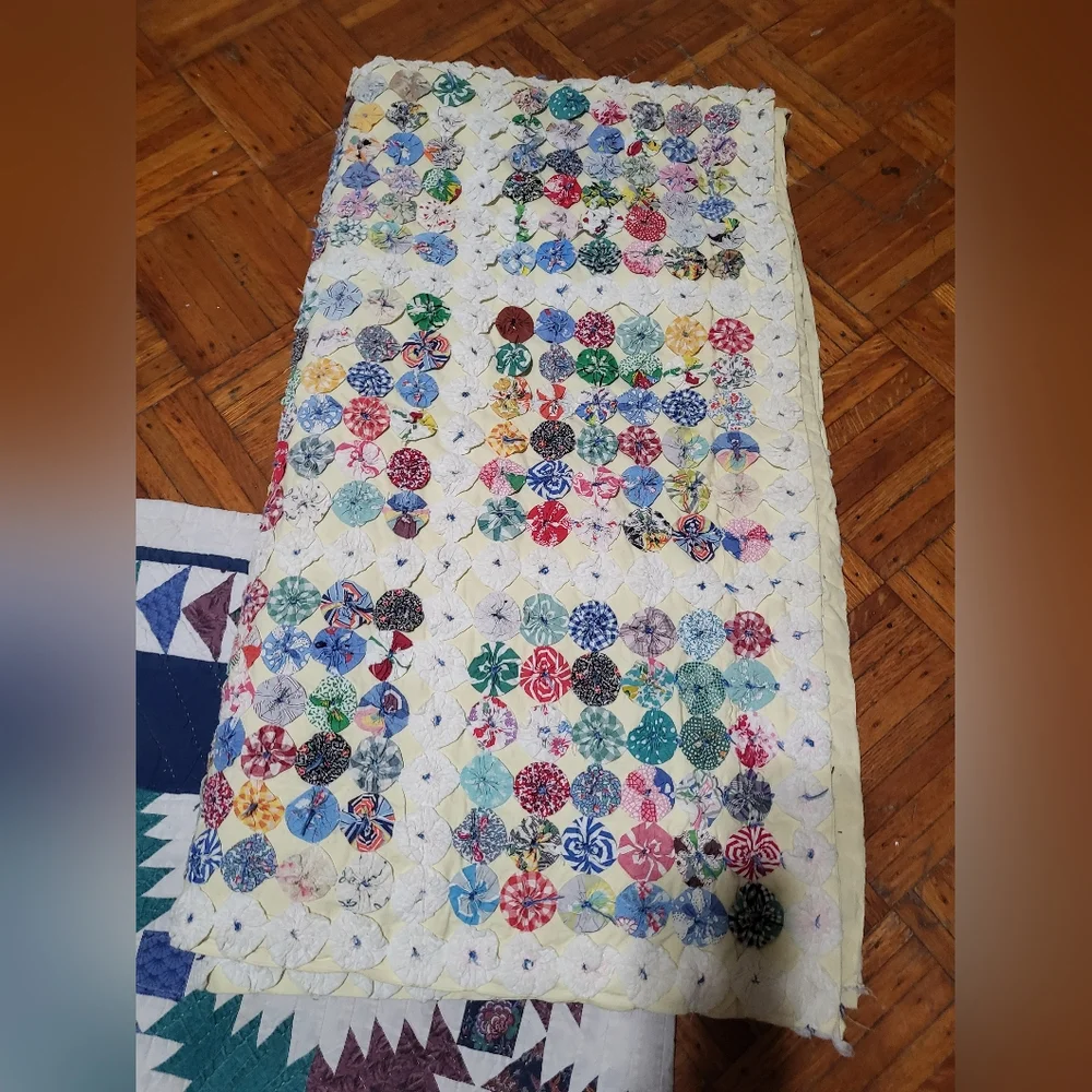 Colorful Patchwork Quilt Vintage Yo-Yo Quilt Yo Yo Coverlet